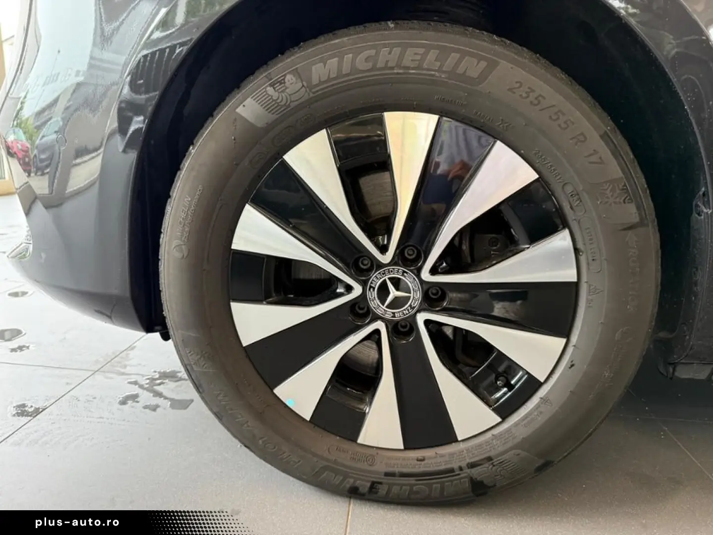 MERCEDES-BENZ V 300 d EditionSport Airmatic Distr 8S&hellip;