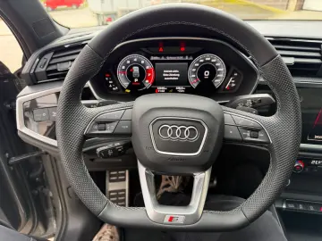 AUDI Q3 Sportback 40 TFSI quattro S line