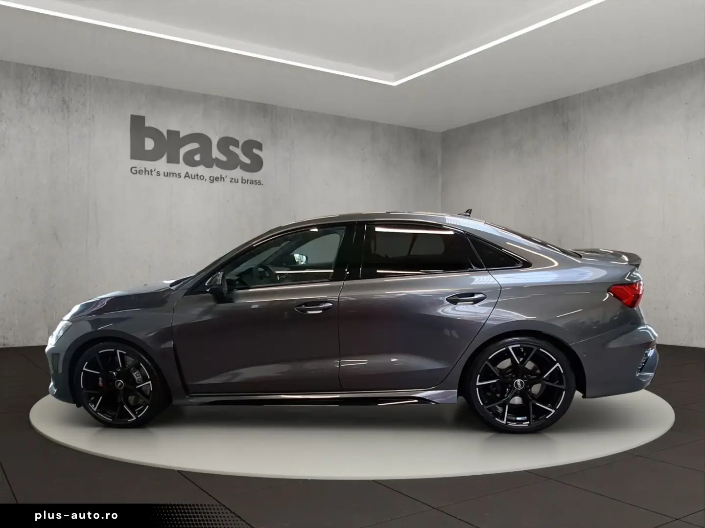 AUDI RS 3 Limousine 3 294(400) kW(PS) S tronic