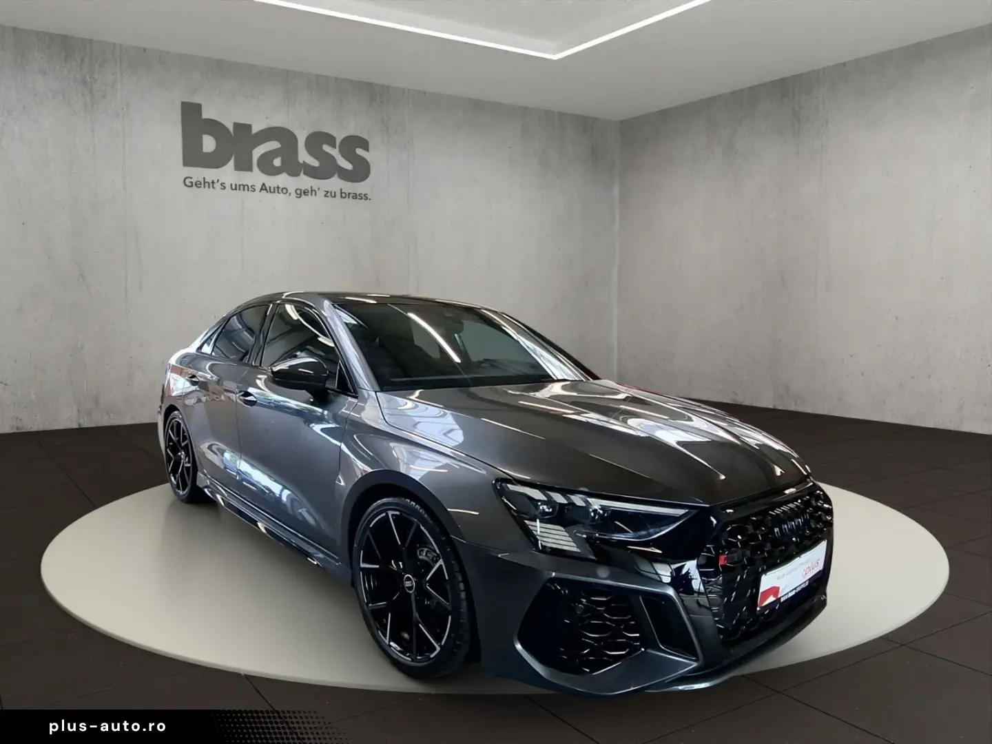 AUDI RS 3 Limousine 3 294(400) kW(PS) S tronic