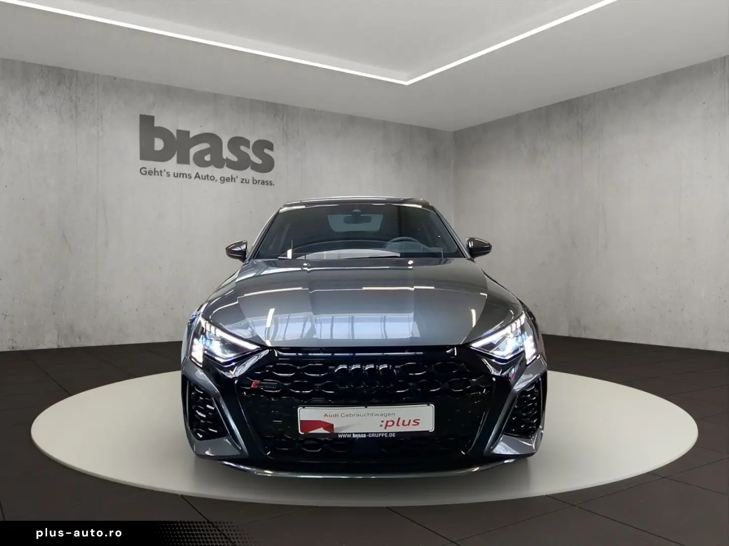 AUDI RS 3 Limousine 3 294(400) kW(PS) S tronic