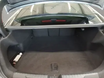 AUDI RS 3 Limousine 3 294(400) kW(PS) S tronic