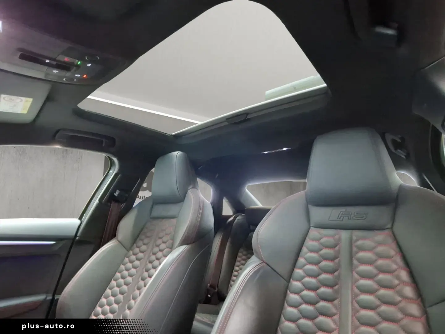 AUDI RS 3 Limousine 3 294(400) kW(PS) S tronic