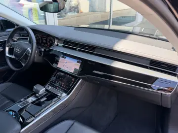 AUDI A8 60 TFSI e Qu. S-Line Matrix Leder 360  Black