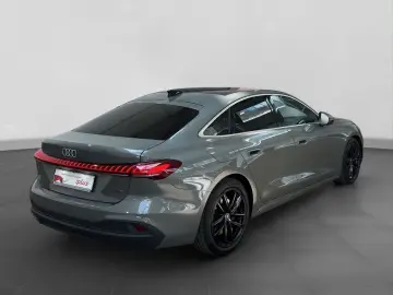 AUDI A5 Limousine TDI Q S LINE NP80 PANO LEDER BuO Hu