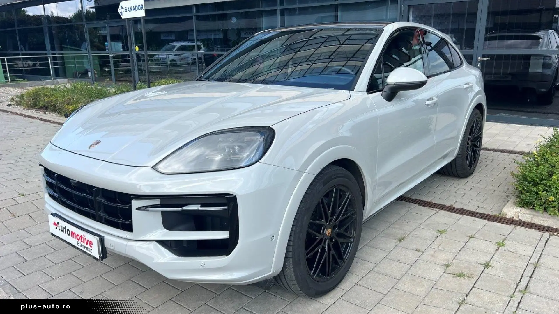PORSCHE CAYENNE COUPE
