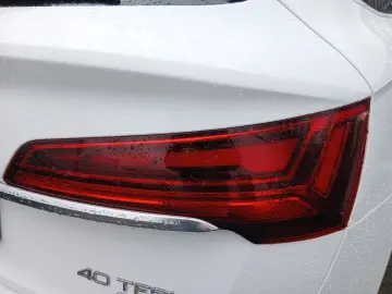AUDI Q5 Sportback 40 TFSI qu. Adv. S tronic