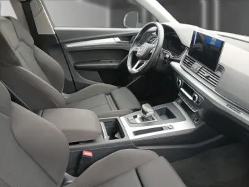 AUDI Q5 Sportback 40 TFSI qu. Adv. S tronic