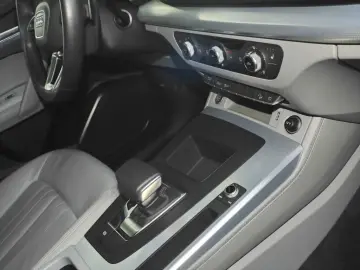 AUDI Q5 45 TFSI quattro advanced