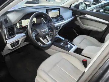 AUDI Q5 45 TFSI quattro advanced