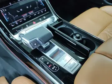 AUDI A8 50 TDI Q 2x S LINE PANO B&O LM20