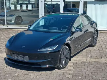 TESLA Model 3 Long Range RWD Autopilot Panorama-GD AHK