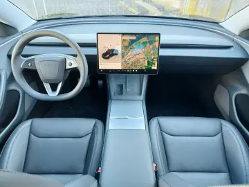 TESLA Model 3 Long Range RWD Autopilot Panorama-GD AHK