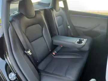 TESLA Model 3 Long Range RWD Autopilot Panorama-GD AHK