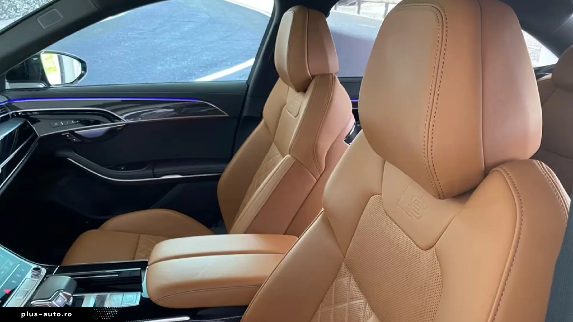 Audi A8 50 TDI quattro S line PANO HUD STHZG AHK 360