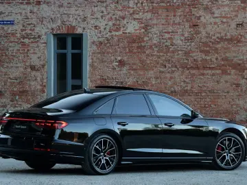 Audi A8 50 TDI quattro S line PANO HUD STHZG AHK 360