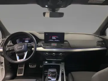 AUDI Q5 advanced 40 TFSI qu.S tr. AHK LED NAVI VIRTUA
