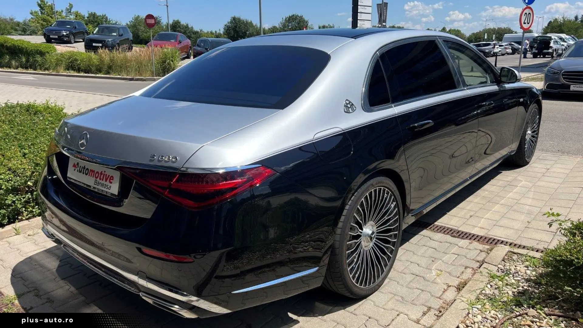 MERCEDES BENZ S680 MAYBACH EXCLUSIVE MANUFAKTUR 4M LONG