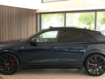 AUDI Q8 55 TFSI quattro competiton plus S-Line 23