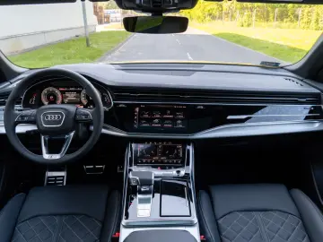 AUDI Q8 50 TDI QUATTRO.SLINE.B&O.PANO.SOFT.AHK.2STÜCK