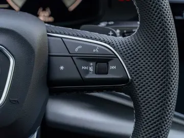 AUDI Q8 50 TDI QUATTRO.SLINE.B&O.PANO.SOFT.AHK.2STÜCK