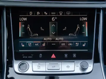 AUDI Q8 50 TDI QUATTRO.SLINE.B&O.PANO.SOFT.AHK.2STÜCK
