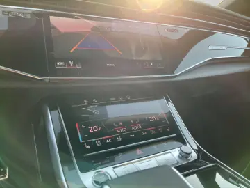 AUDI Q8 50 TDI quattro S Line Pano Matrix Sthz ACC Le