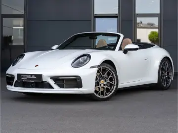 PORSCHE 992 Carrera Cabriolet BOSE 90L SportDesign ACC