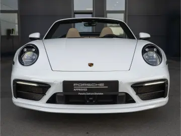 PORSCHE 992 Carrera Cabriolet BOSE