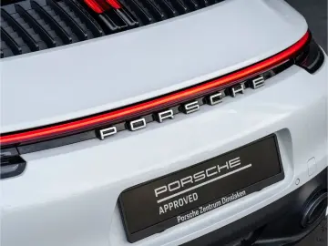 PORSCHE 992 Carrera Cabriolet BOSE
