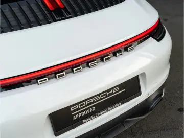 PORSCHE 992 Carrera Cabriolet BOSE