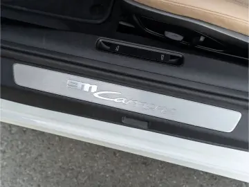 PORSCHE 992 Carrera Cabriolet BOSE