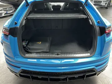 LAMBORGHINI URUS CARBON PACKET
