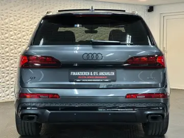 AUDI Q7 50TDI QUATTRO S LINE MATRIX