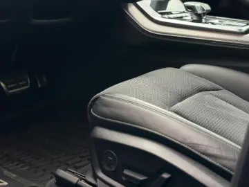 AUDI Q7 50TDI QUATTRO S LINE MATRIX