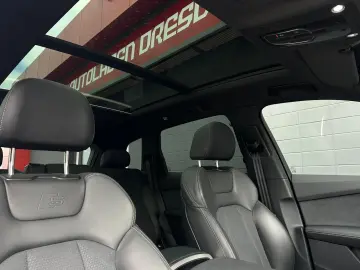 AUDI Q7 50TDI QUATTRO S LINE MATRIX