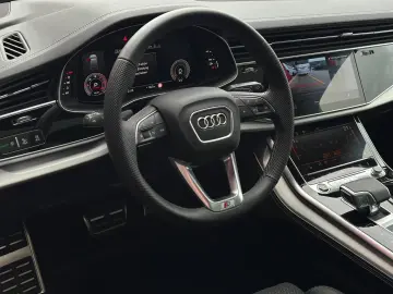 AUDI Q7 50TDI QUATTRO S LINE MATRIX