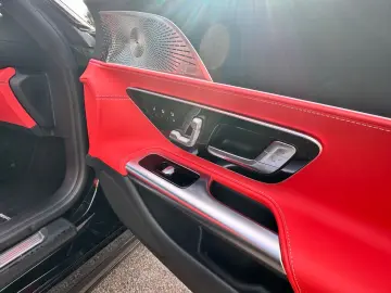 MERCEDES-BENZ SL 43 AMG