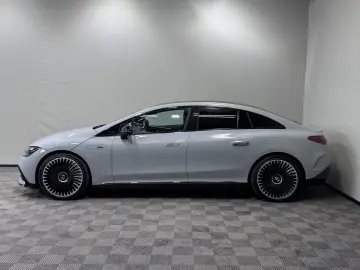 MERCEDES-BENZ EQE 53 AMG 4M  Night II  Hyper Sitzkli…