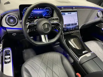 MERCEDES-BENZ EQE 350 4M AMG Premium AIRM HUD AHK Si…