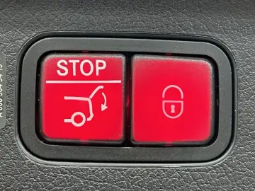 MERCEDES-BENZ EQE 350 4M AMG Premium AIRM HUD AHK Si…