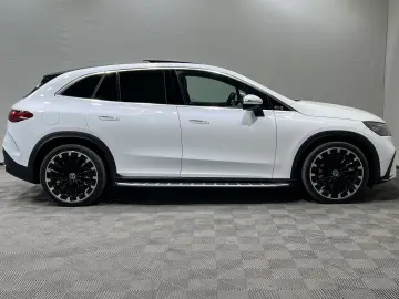 MERCEDES-BENZ EQE 350 4M AMG Premium AIRM HUD AHK Si…