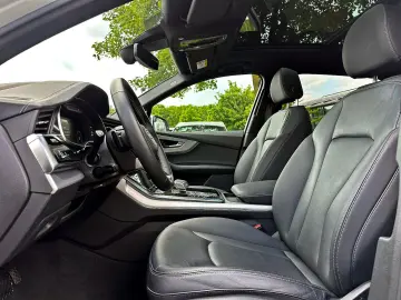 AUDI Q7 50TDI qu S LINE BLACK PANO MEMORY