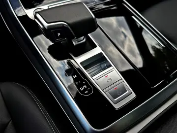 AUDI Q7 50TDI qu S LINE BLACK PANO MEMORY