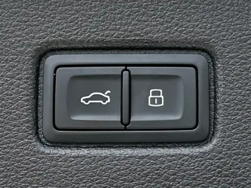 AUDI Q7 50TDI qu S LINE BLACK PANO MEMORY