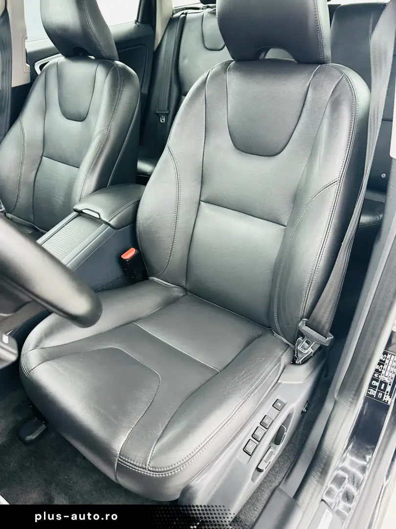 VOLVO XC60 2017 2.0D E6 Garantie 12 Luni Rate Avans 0 Doar C