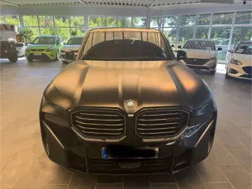BMW XM Label CARBON BLACK FROZEN