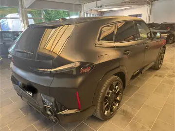 BMW XM Label CARBON BLACK FROZEN