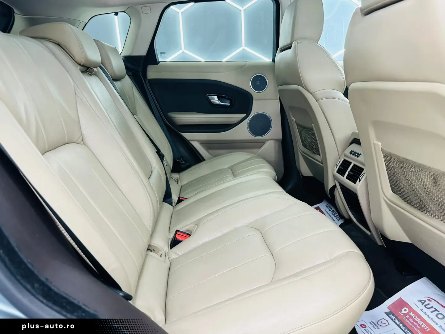 LANDROVER RANGE-ROVER-EVOQUE 2016 2.0D E6 Garantie 12 Luni R