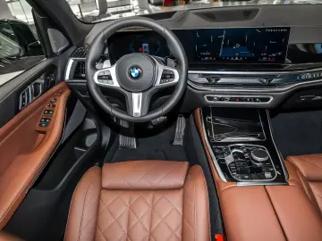 BMW X5 xDrive30d M Sport Pro HuD AHK Pano Stand.